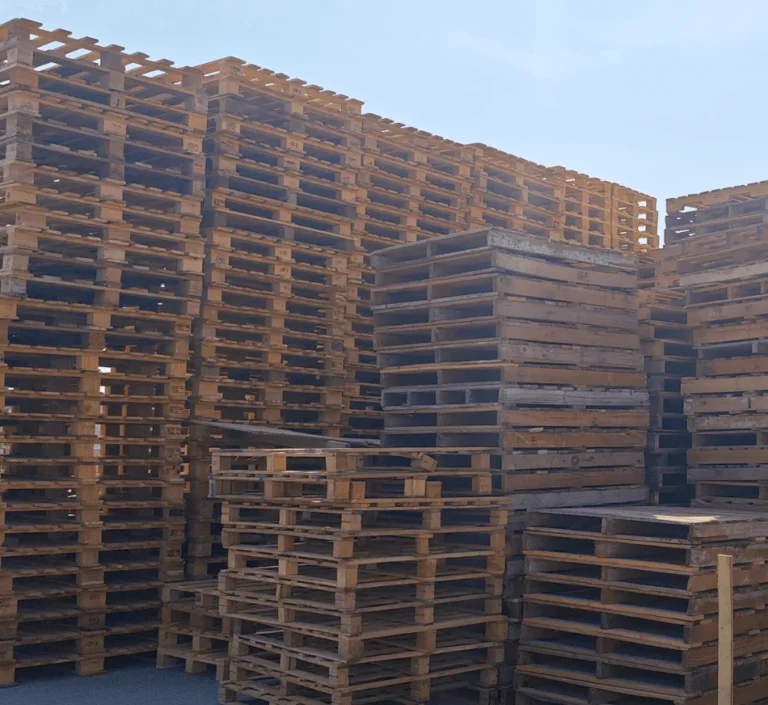 Reconditioned euro pallets